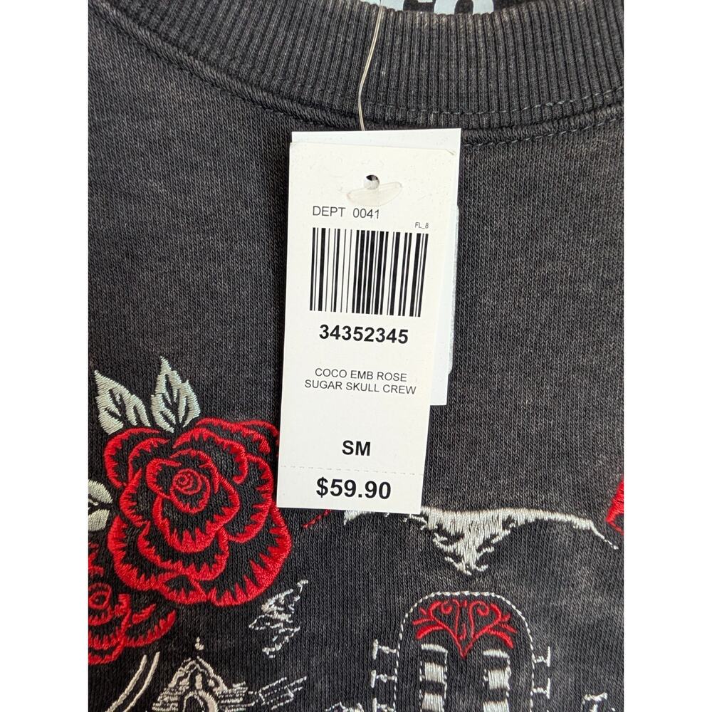 Disney Pixar Sweatshirt Mens S Black Coco Embroidered Icons Rose Sugar Skull NWT - Picture 4 of 4